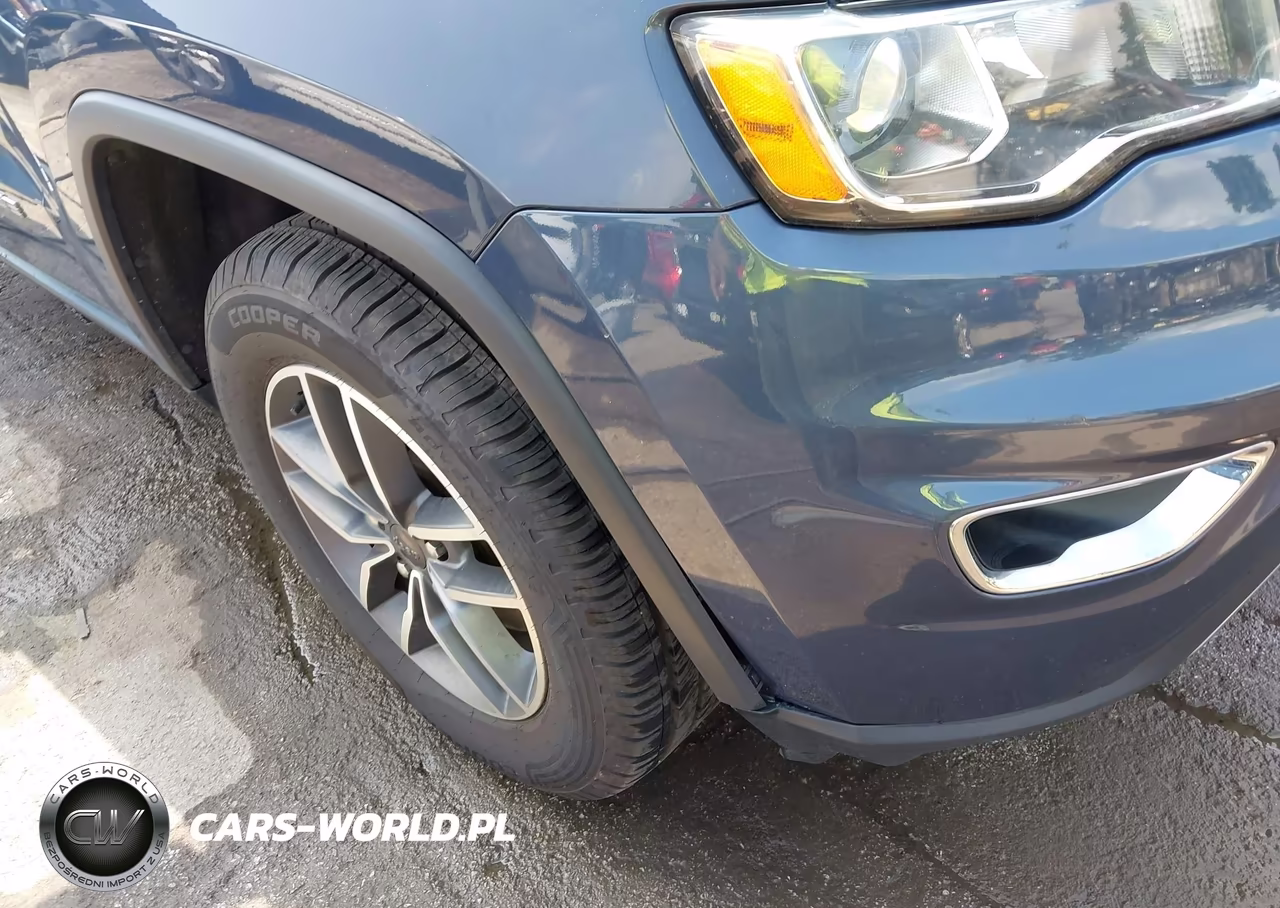 2021 Jeep Grand Cherokee Limited 4X4 VIN:1C4RJFBG4MC801939 - 19