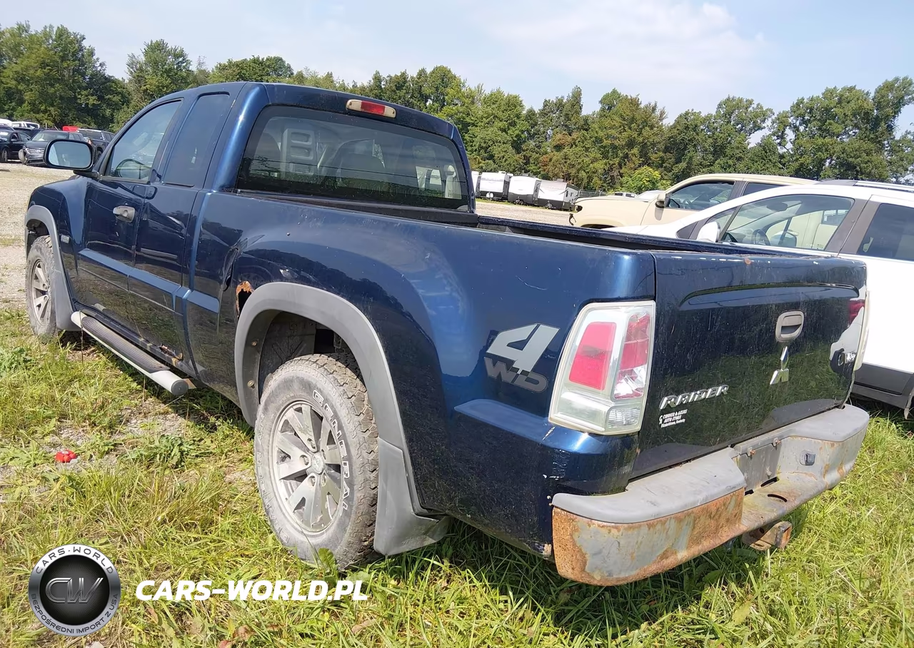2006 Mitsubishi Raider Duro Cross V8 VIN:1Z7HT32N26S547812 - 3