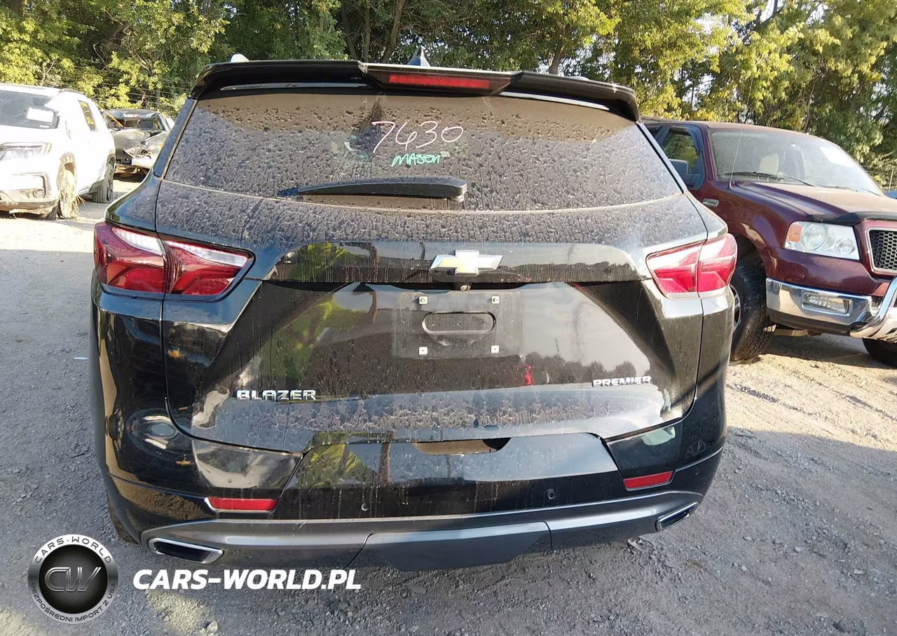 2019 Chevrolet Blazer Premier VIN:3GNKBFRS5KS704076 - 17
