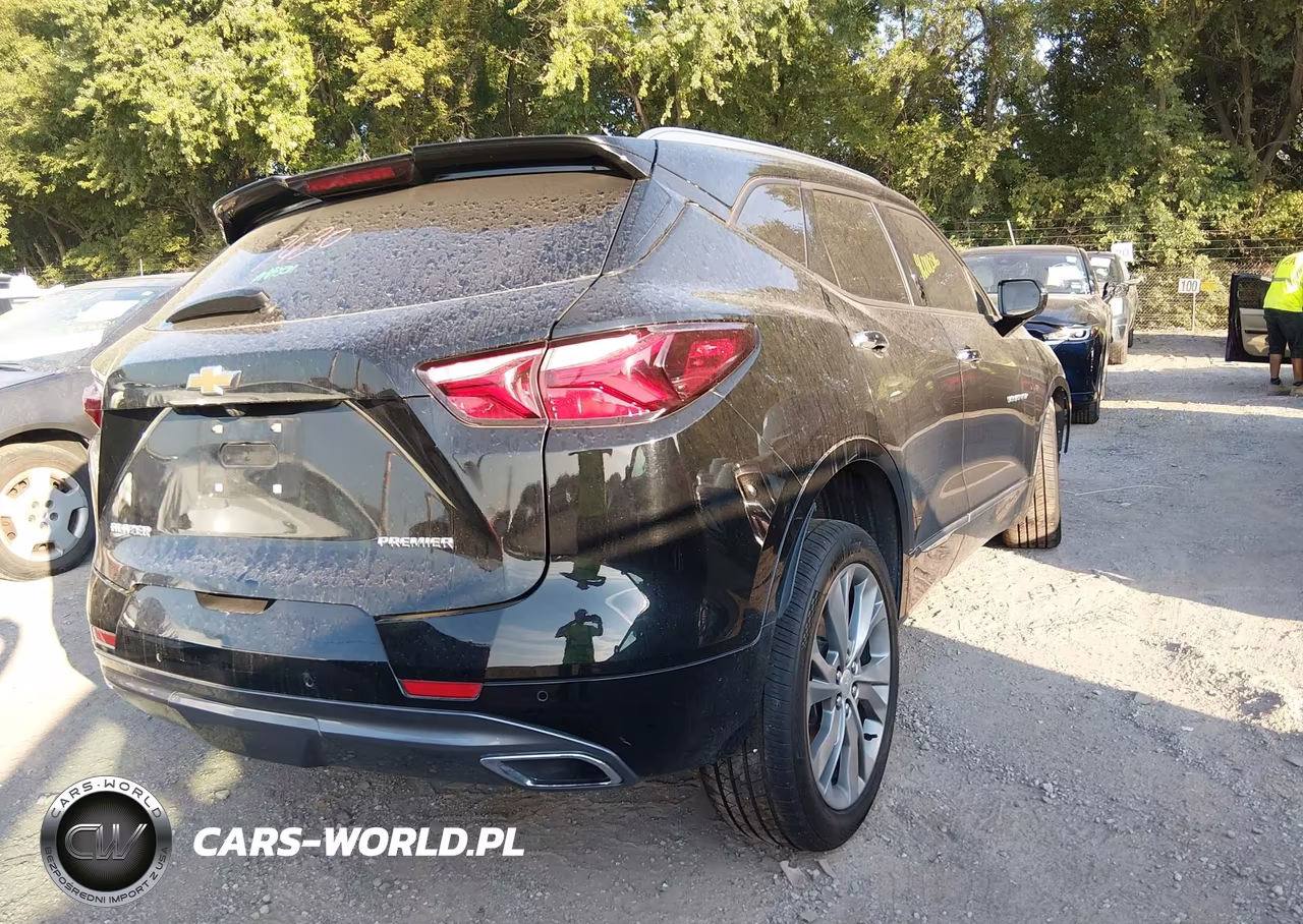 2019 Chevrolet Blazer Premier VIN:3GNKBFRS5KS704076 - 4