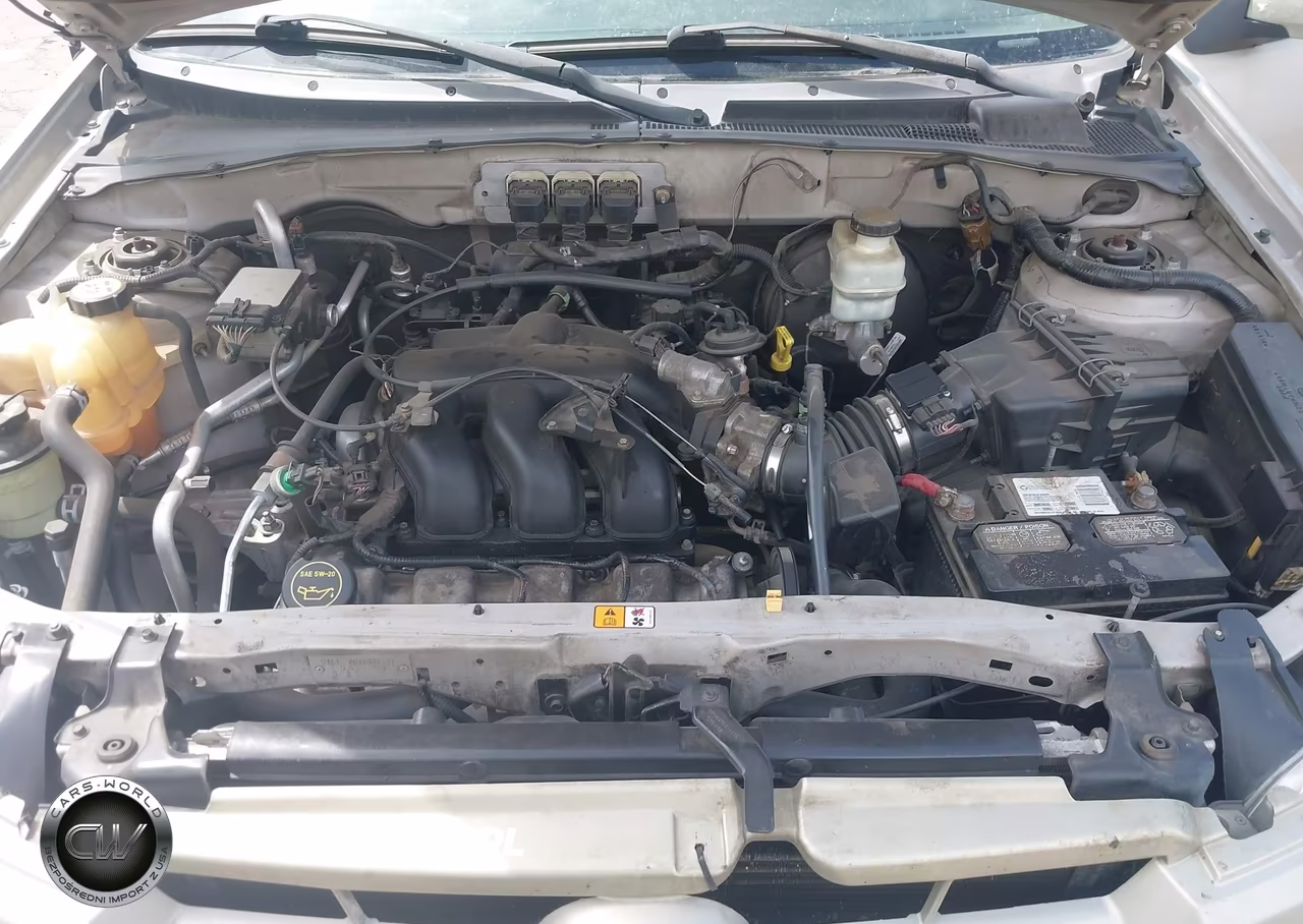 2006 Mazda Tribute S VIN:4F2YZ04126KM03289 - 10