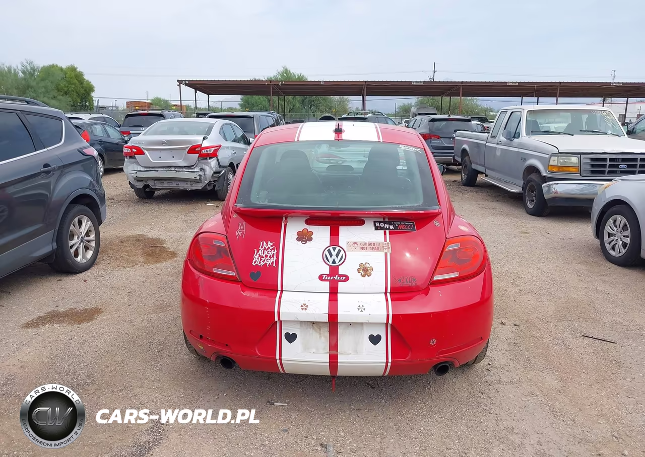2013 Volkswagen Beetle 2.0T Turbo VIN:3VWV67AT0DM608896 - 16