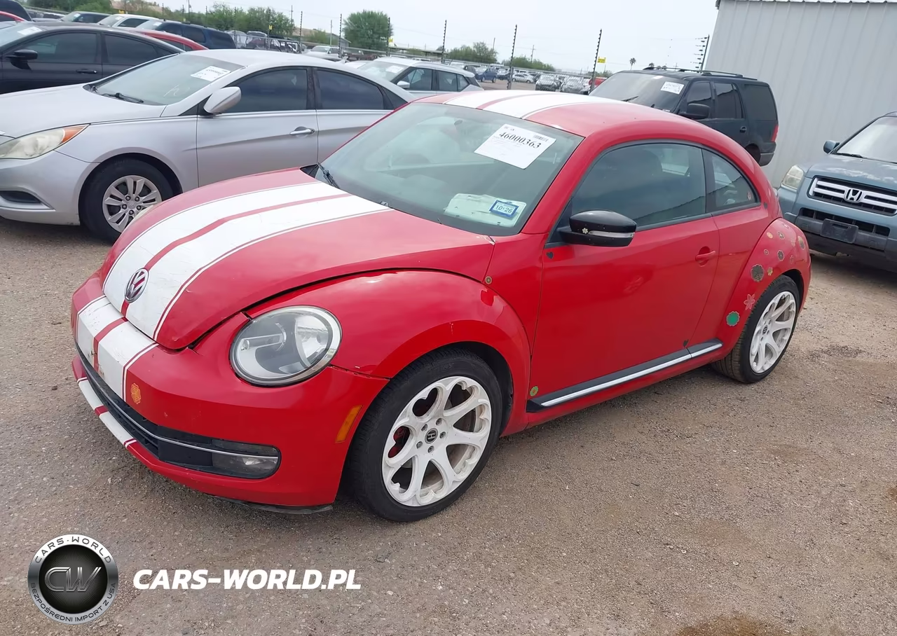 2013 Volkswagen Beetle 2.0T Turbo VIN:3VWV67AT0DM608896 - 2