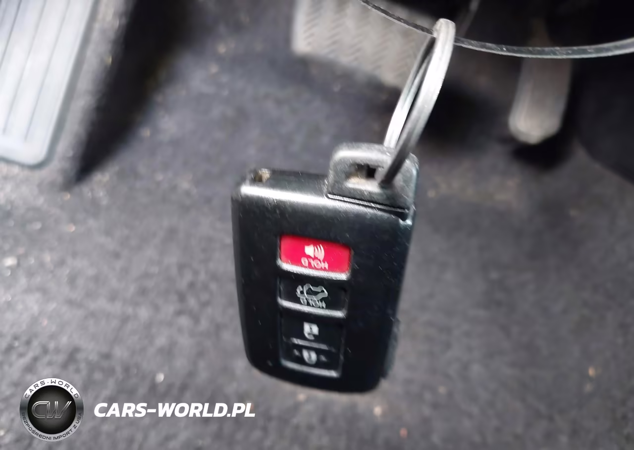 2018 Toyota Rav4 Hybrid Limited VIN:JTMDJREV3JD258840 - 11