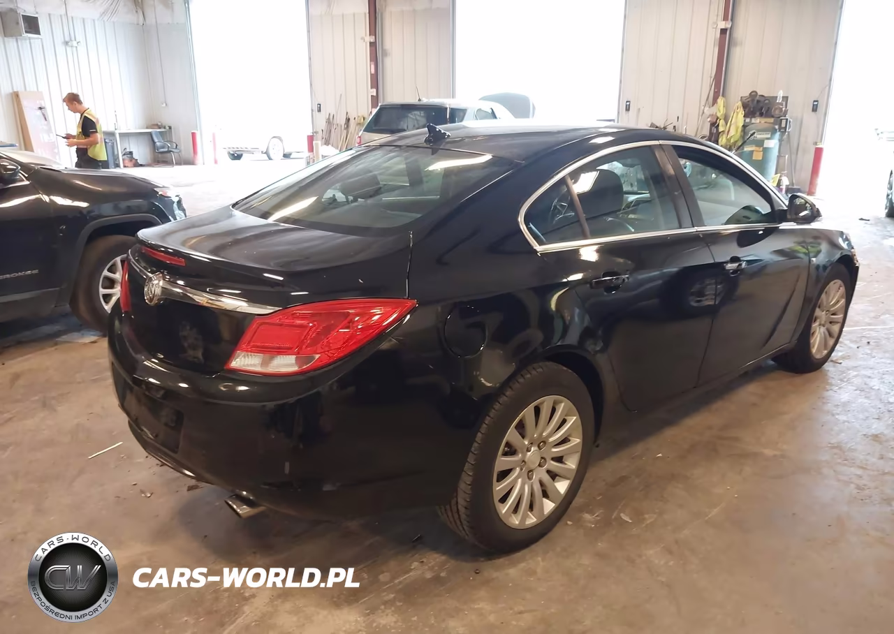 2013 Buick Regal Turbo - Premium 2 VIN:2G4GT5EV2D9138833 - 4