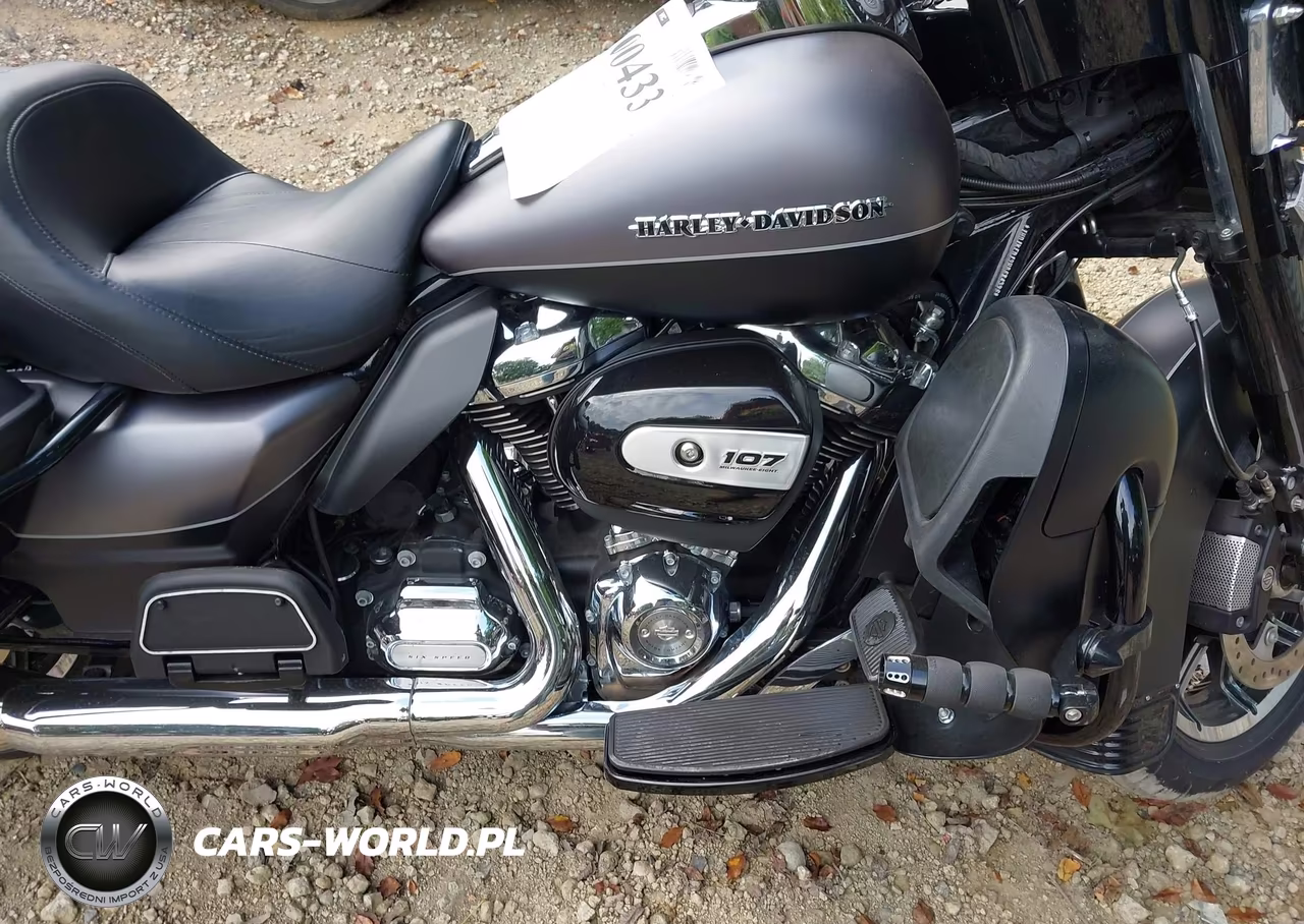 2017 Harley-Davidson Flhtk Ultra Limited VIN:1HD1KED19HB684396 - 8