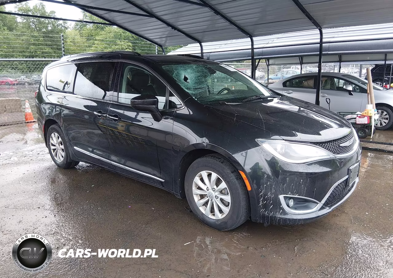 2019 Chrysler Pacifica Touring L
