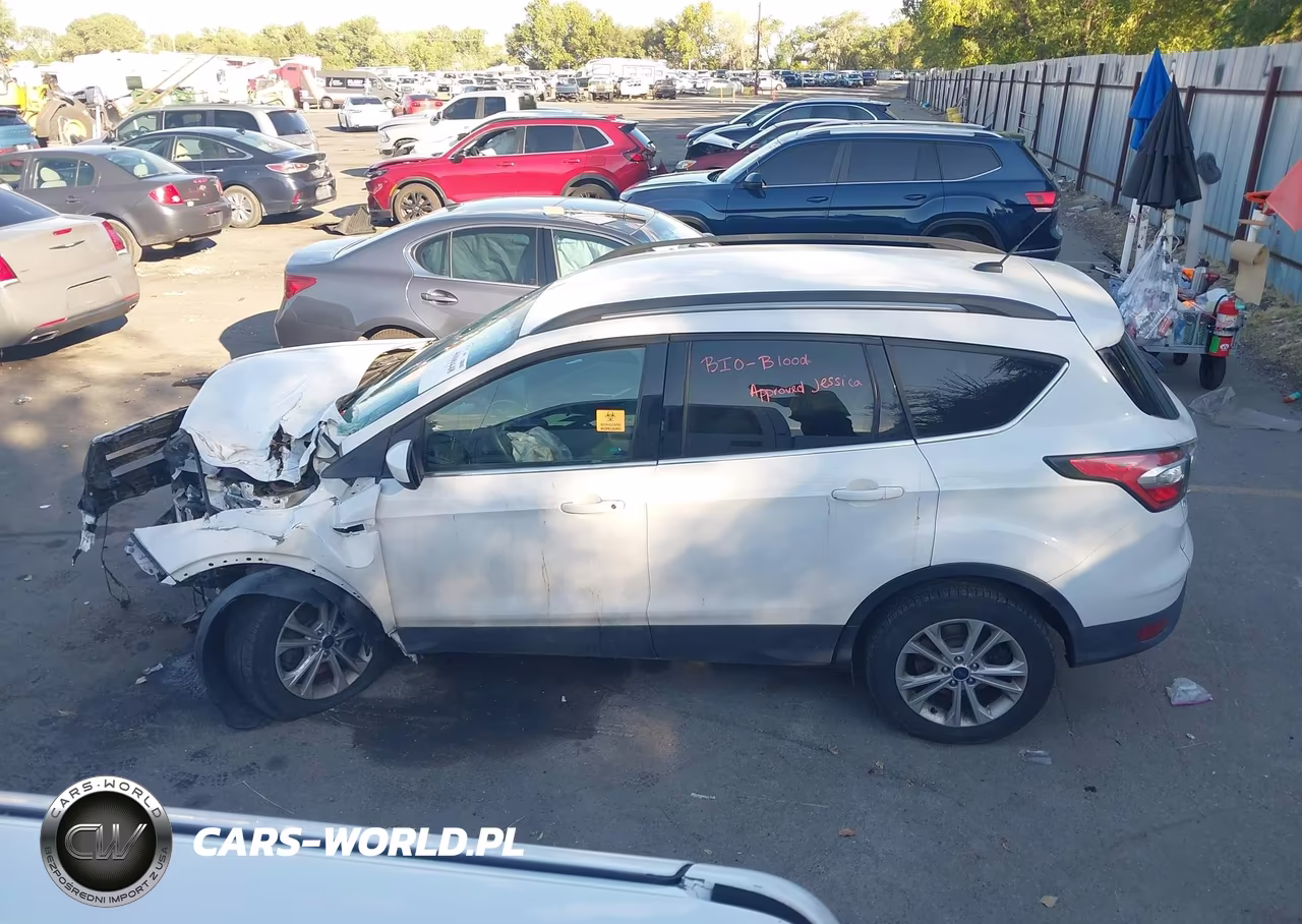 2017 Ford Escape Se VIN:1FMCU9GD1HUA51456 - 14