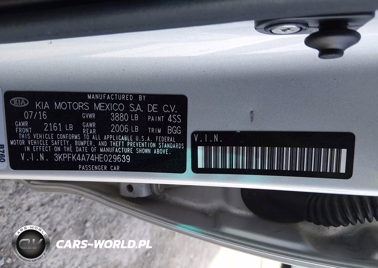 2017 Kia Forte Lx VIN:3KPFK4A74HE029639 - 9