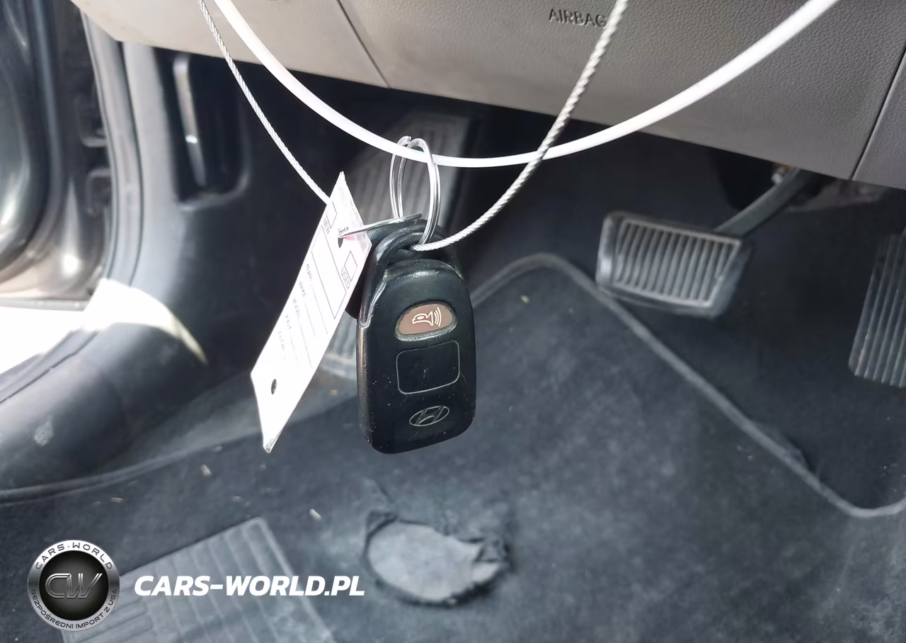 2018 Hyundai Elantra Sel VIN:5NPD84LF1JH251938 - 11