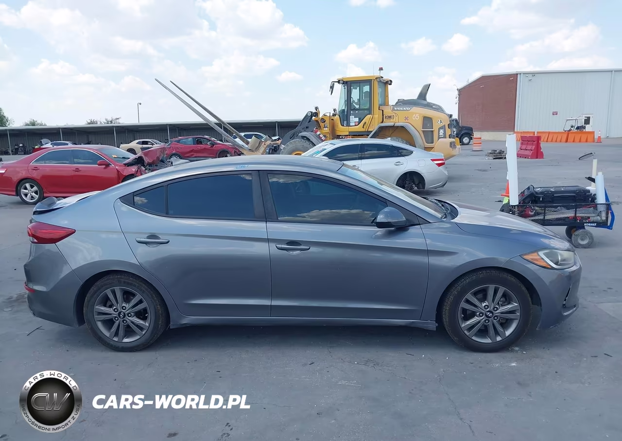 2018 Hyundai Elantra Sel VIN:5NPD84LF1JH251938 - 14