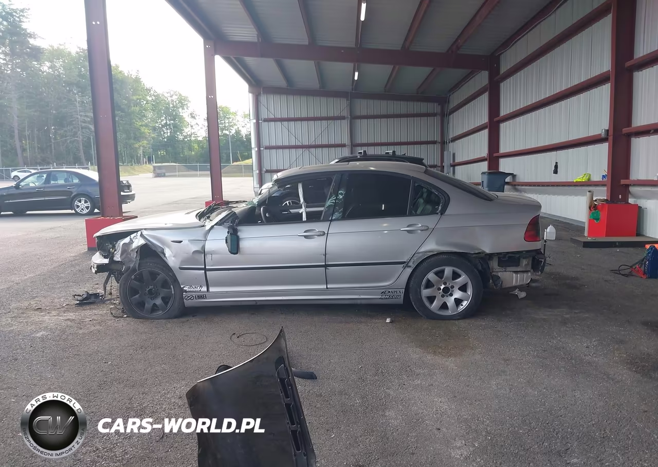 2003 BMW 3 Series 325Xi VIN:WBAEU33493PM53469 - 14