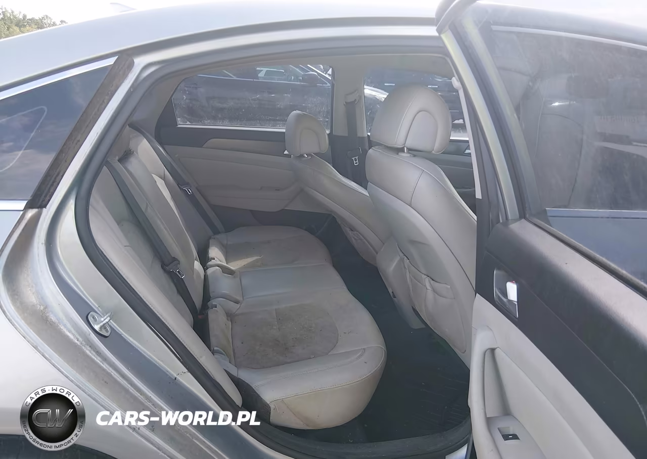 2015 Hyundai Sonata Sport VIN:5NPE34AFXFH138065 - 8