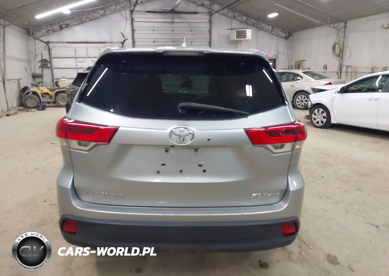 2017 Toyota Highlander Xle VIN:5TDJZRFH0HS385273 - 16