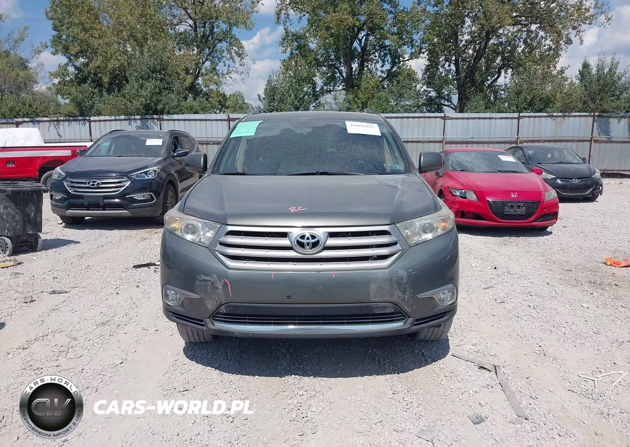 2011 Toyota Highlander Base V6 VIN:5TDBK3EH7BS074308 - 12