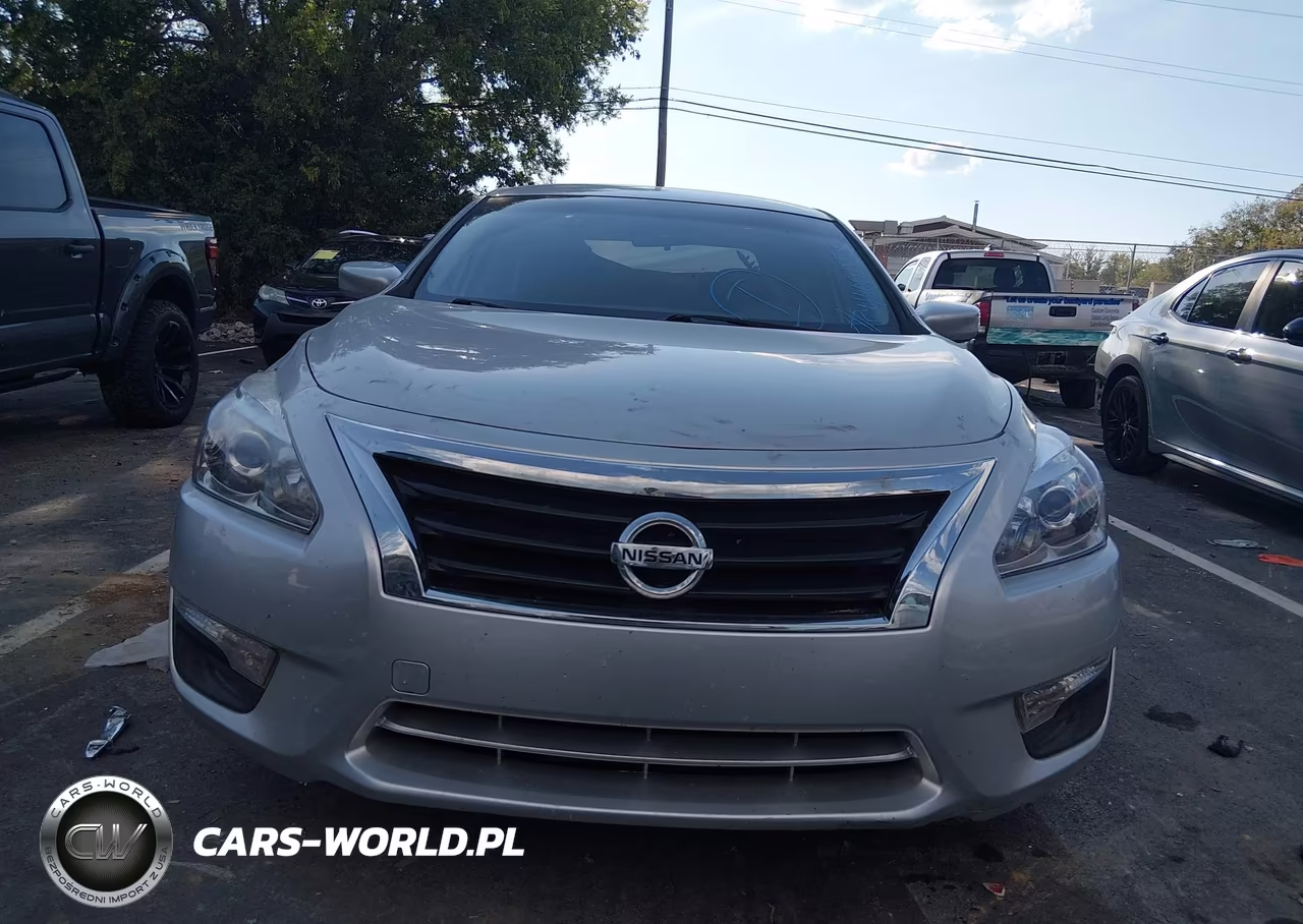 2015 Nissan Altima 2.5 S VIN:1N4AL3AP4FC570900 - 13