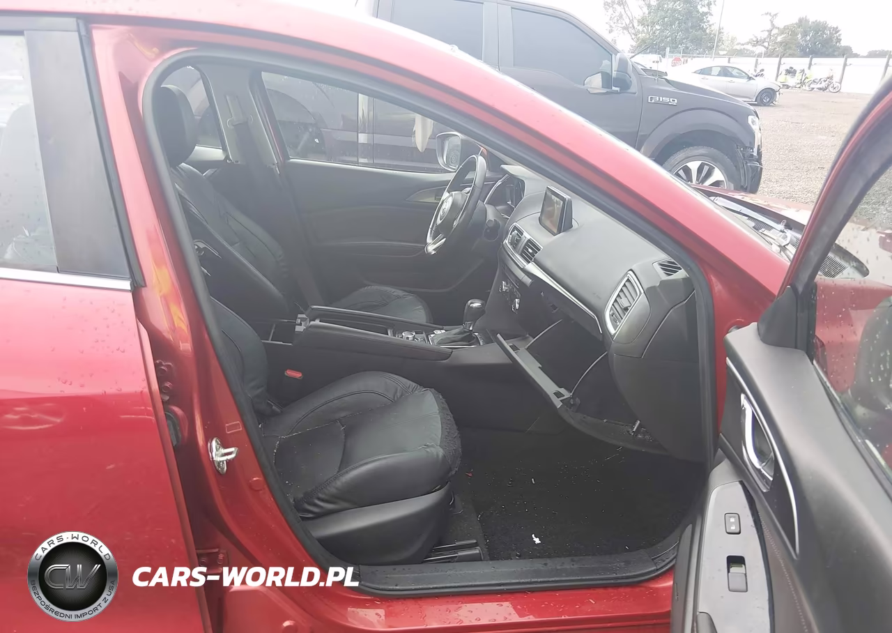 2018 Mazda Mazda3 Grand Touring VIN:3MZBN1W39JM169088 - 5
