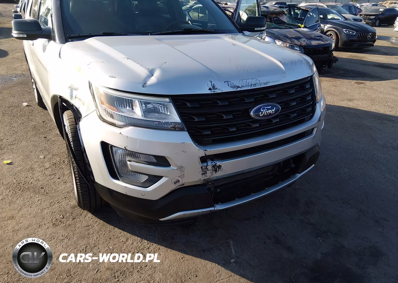 2017 Ford Explorer Xlt VIN:1FM5K7DH4HGC76981 - 6