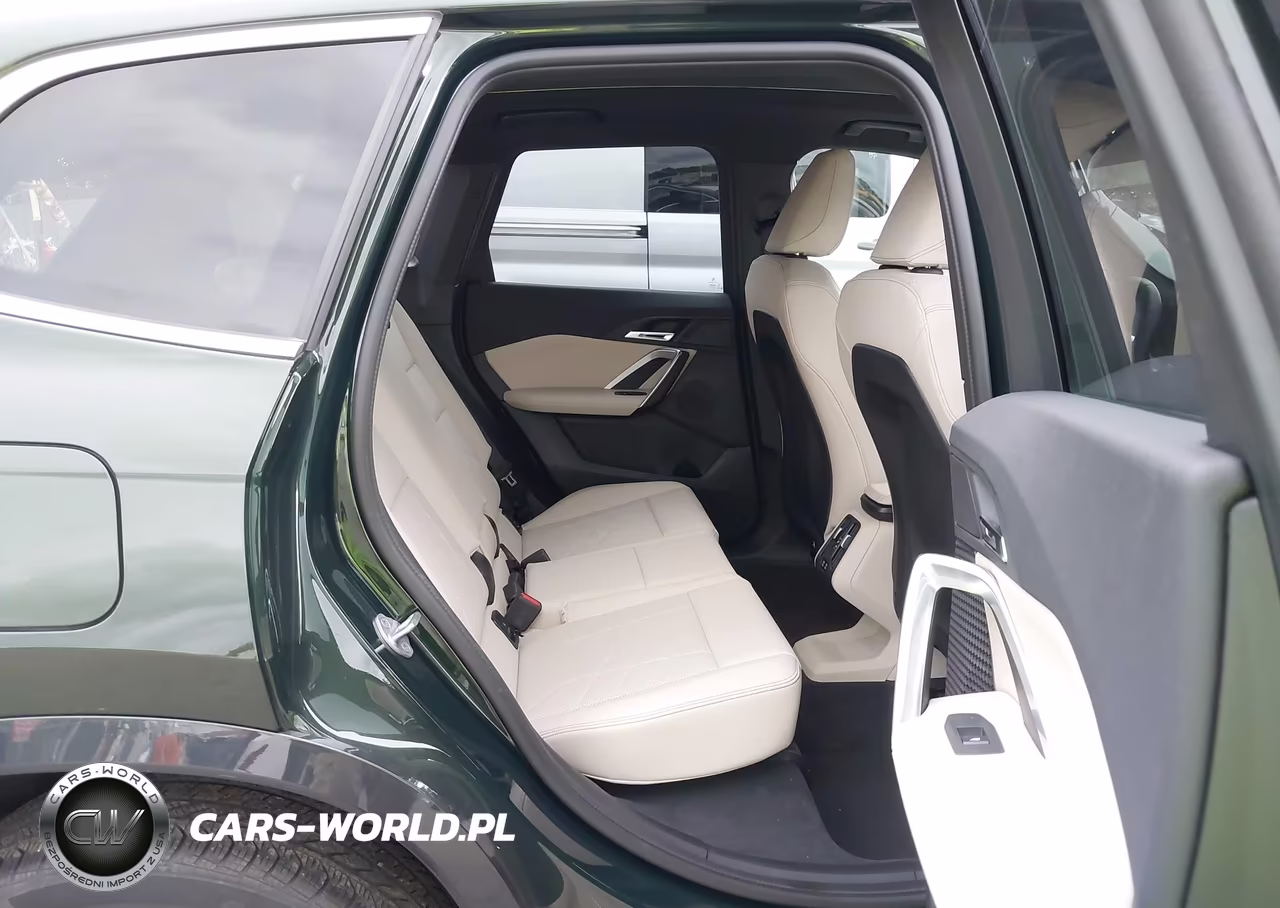 2025 BMW X1 xDrive28I VIN:WBX73EF02S5136908 - 8