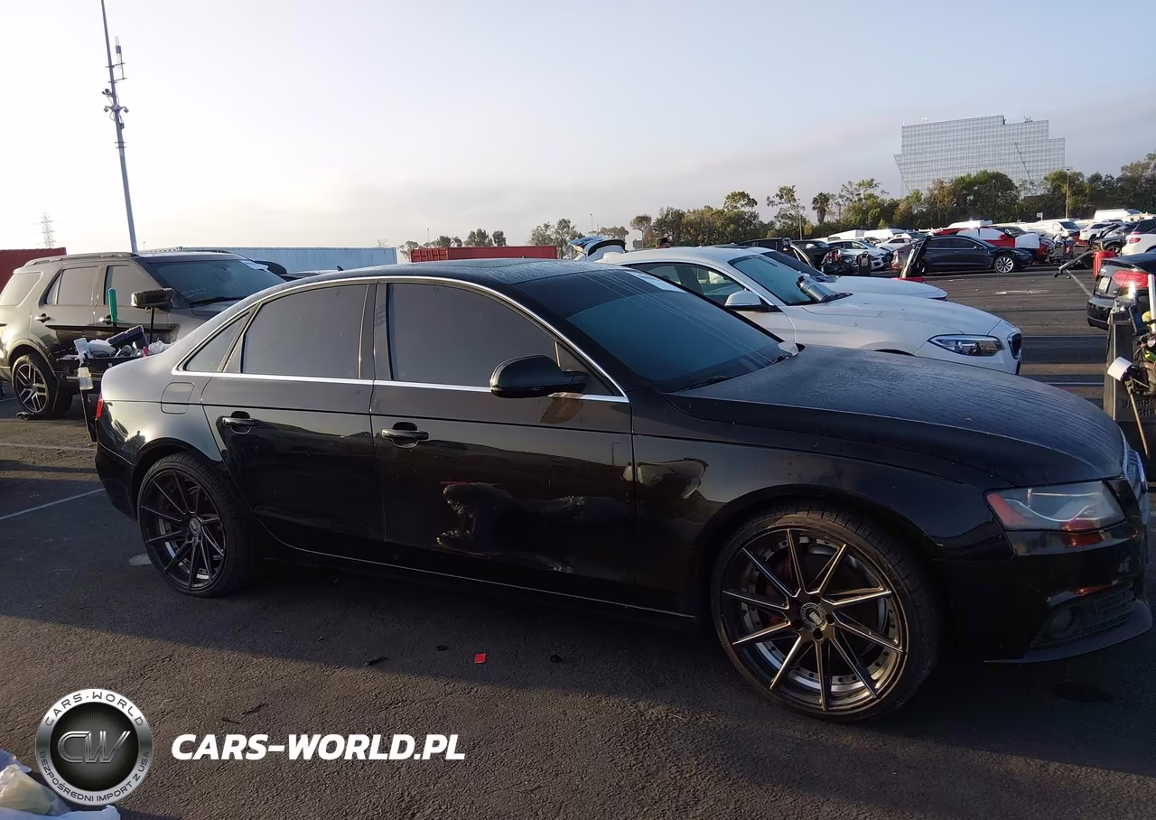 2010 Audi A4 2.0T Premium VIN:WAUEFAFL0AN021346 - 13