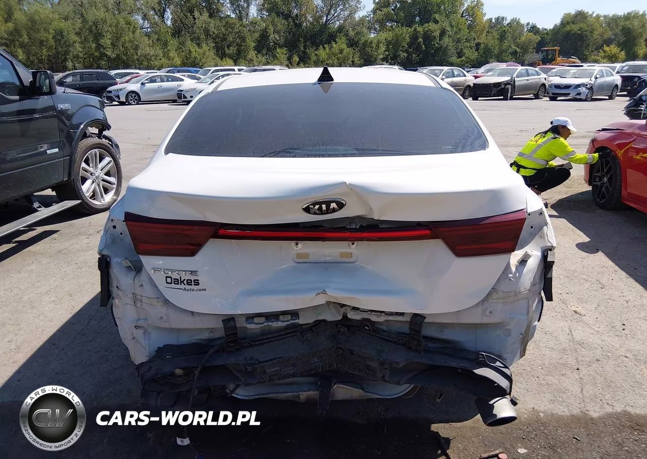2021 Kia Forte Lxs VIN:3KPF24AD2ME269594 - 6