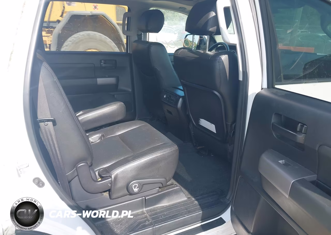 2014 Toyota Sequoia Sr5 5.7L V8 VIN:5TDBY5G10ES102576 - 8