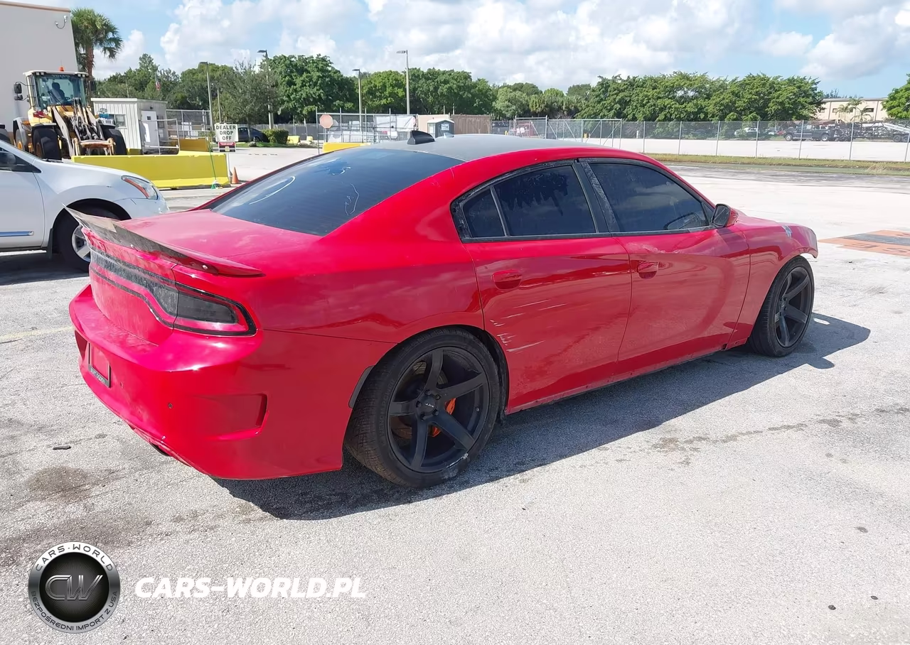 2018 Dodge Charger Srt Hellcat Rwd VIN:2C3CDXL95JH335129 - 4