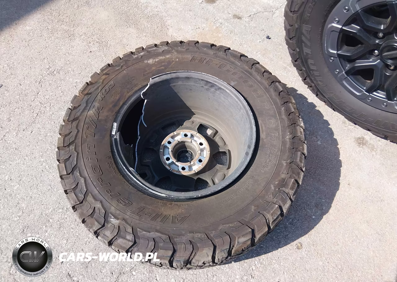 2024 Ford Ranger Raptor VIN:1FTER4LR9RLE63912 - 12
