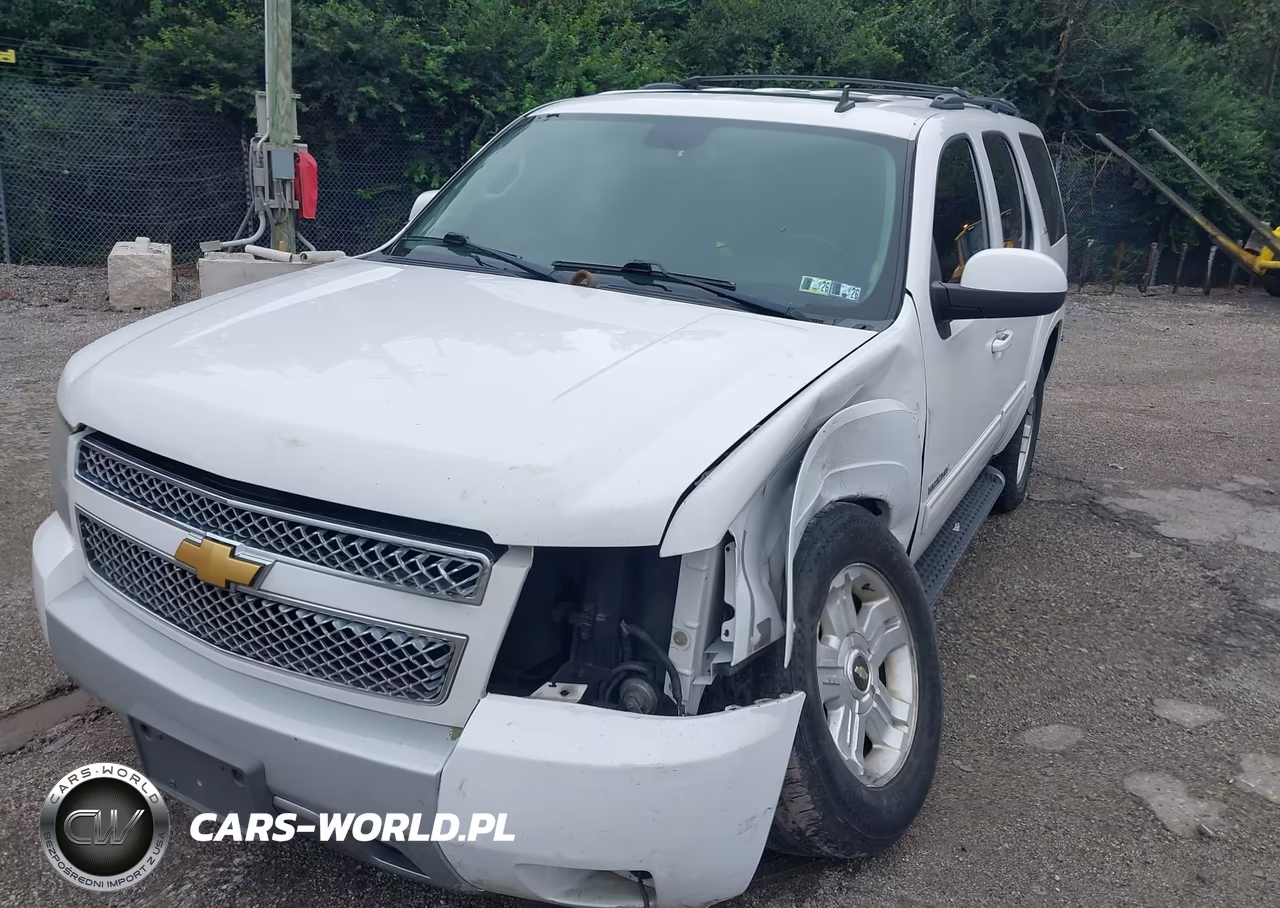 2013 Chevrolet Tahoe Lt VIN:1GNSKBE04DR196167 - 2