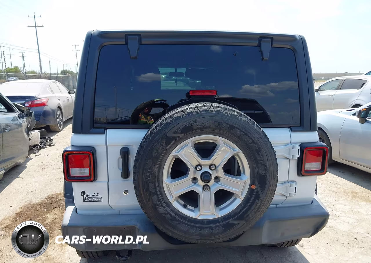 2018 Jeep Wrangler Unlimited Sport S 4X4 VIN:1C4HJXDN0JW231591 - 17