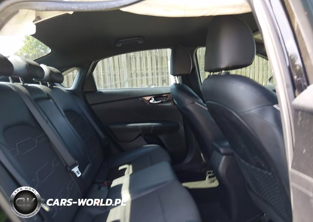 2021 Kia Forte Gt-Line VIN:3KPF34AD8ME294173 - 8