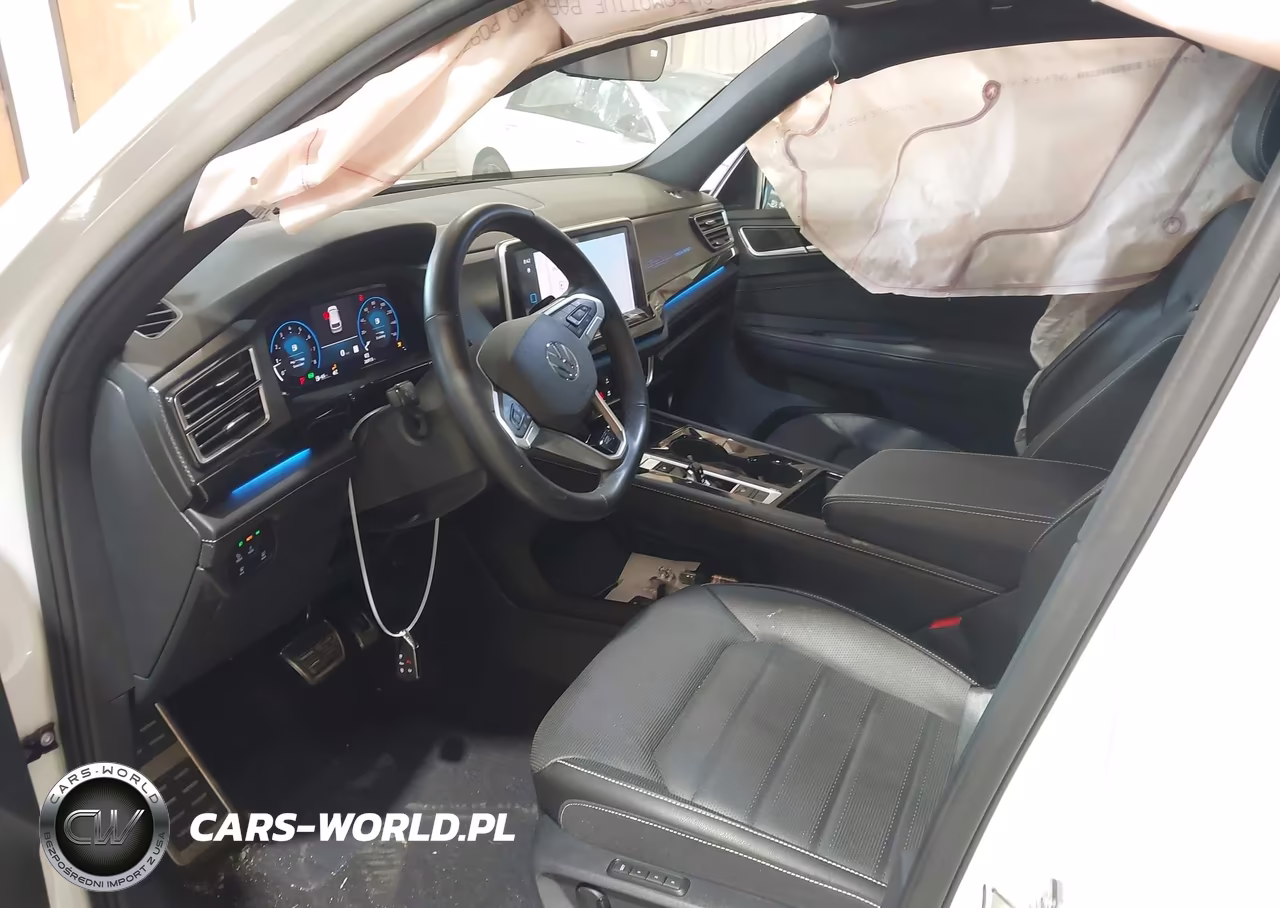 2025 Volkswagen Atlas Cross Sport 2.0T Sel R-Line Black VIN:1V2AE2CA4SC210008 - 5
