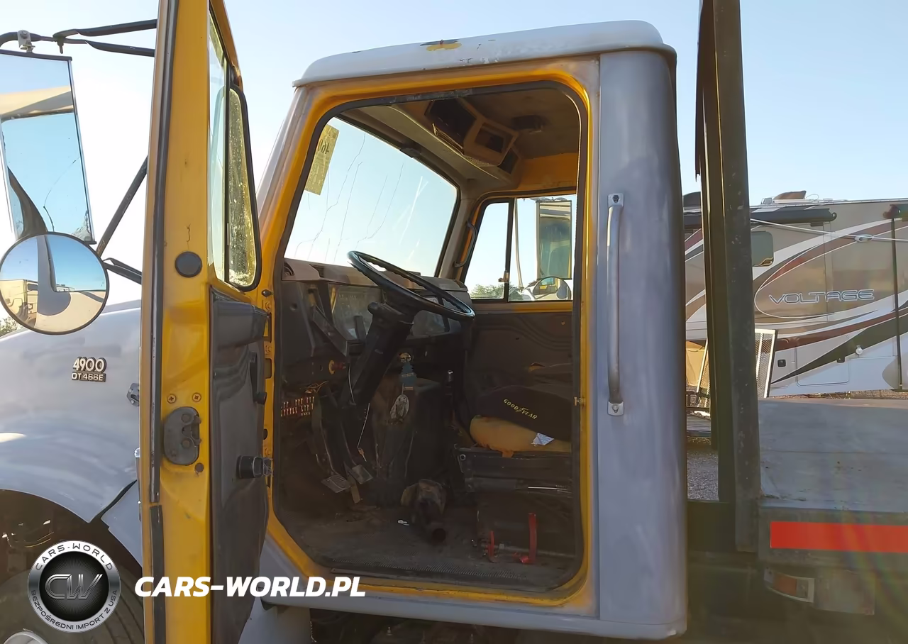 1999 International 4000 4900 VIN:1HTSDAAM2XH628435 - 6