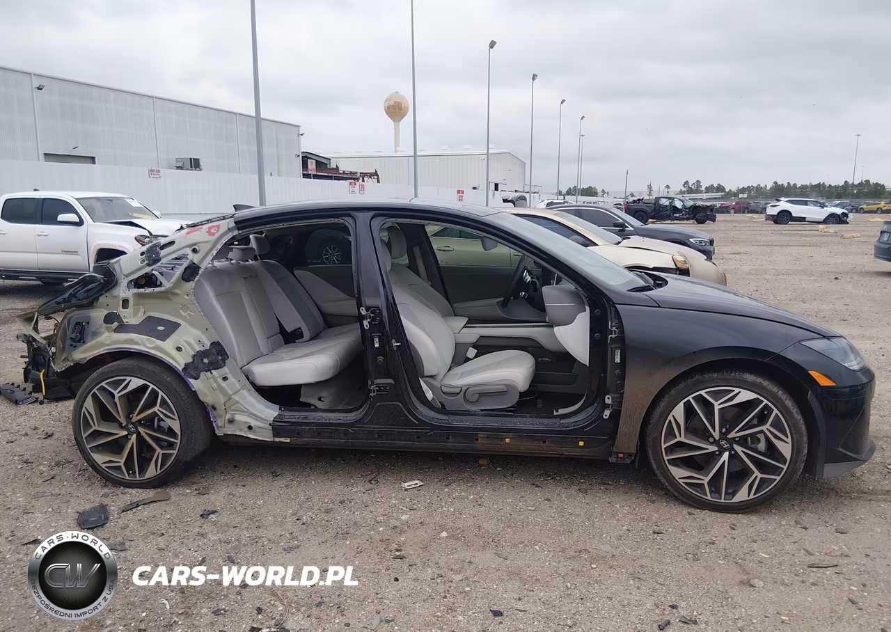 2025 Hyundai Ioniq 6 Sel VIN:KMHM34AA1SA095460 - 14