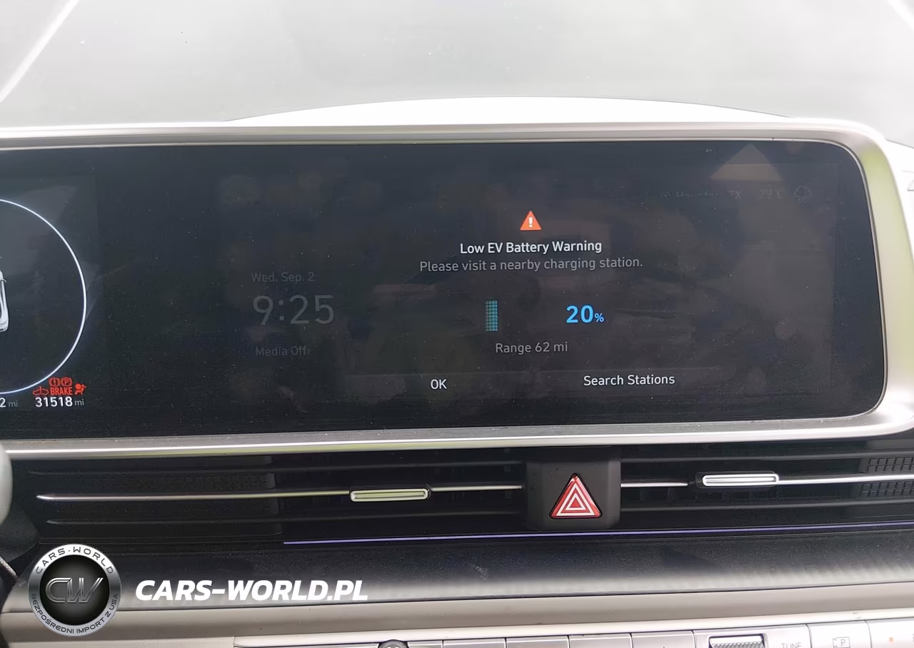 2025 Hyundai Ioniq 6 Sel VIN:KMHM34AA1SA095460 - 19