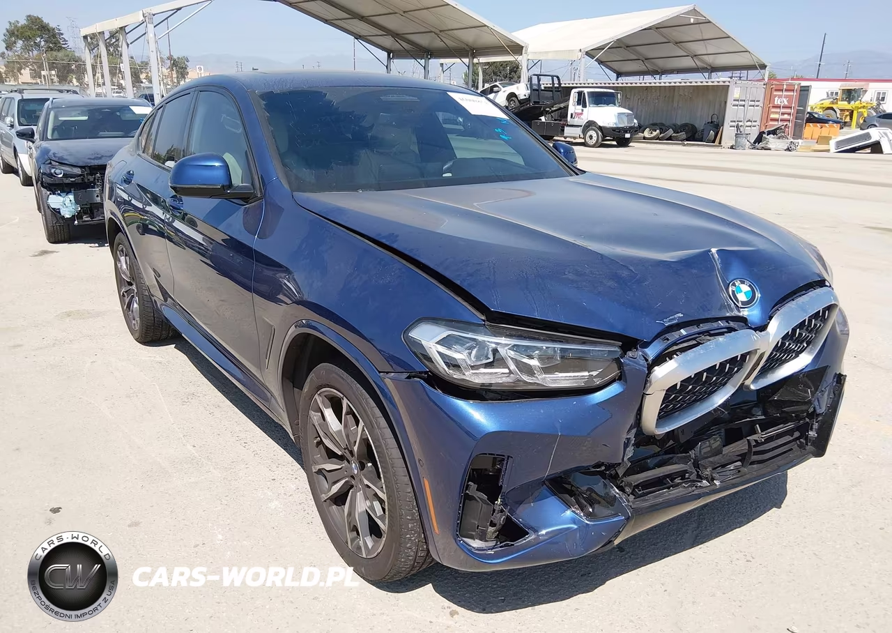 2024 BMW X4 xDrive30I