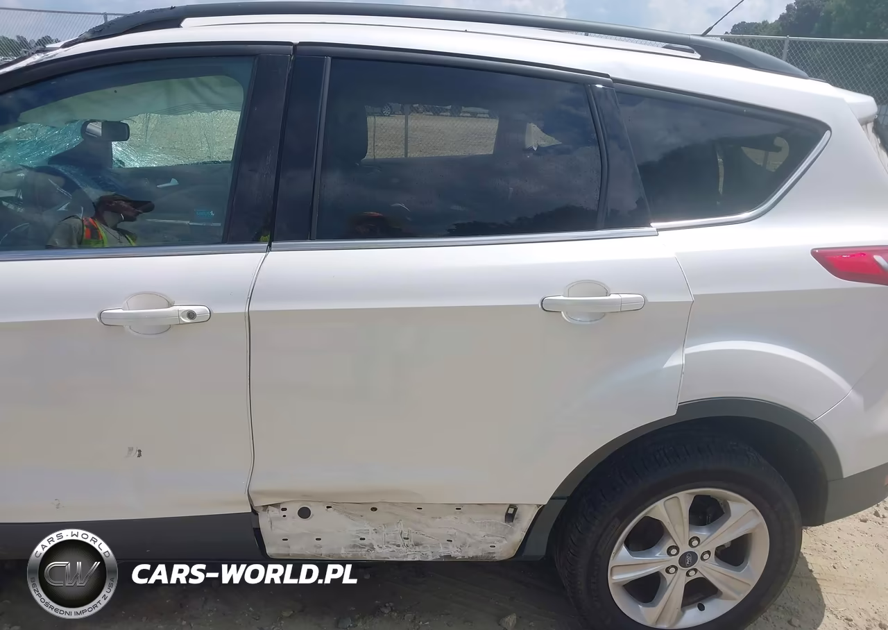 2015 Ford Escape Se VIN:1FMCU0GX6FUC56290 - 14