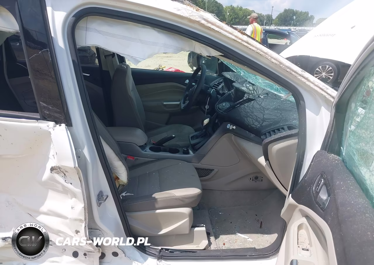 2015 Ford Escape Se VIN:1FMCU0GX6FUC56290 - 5