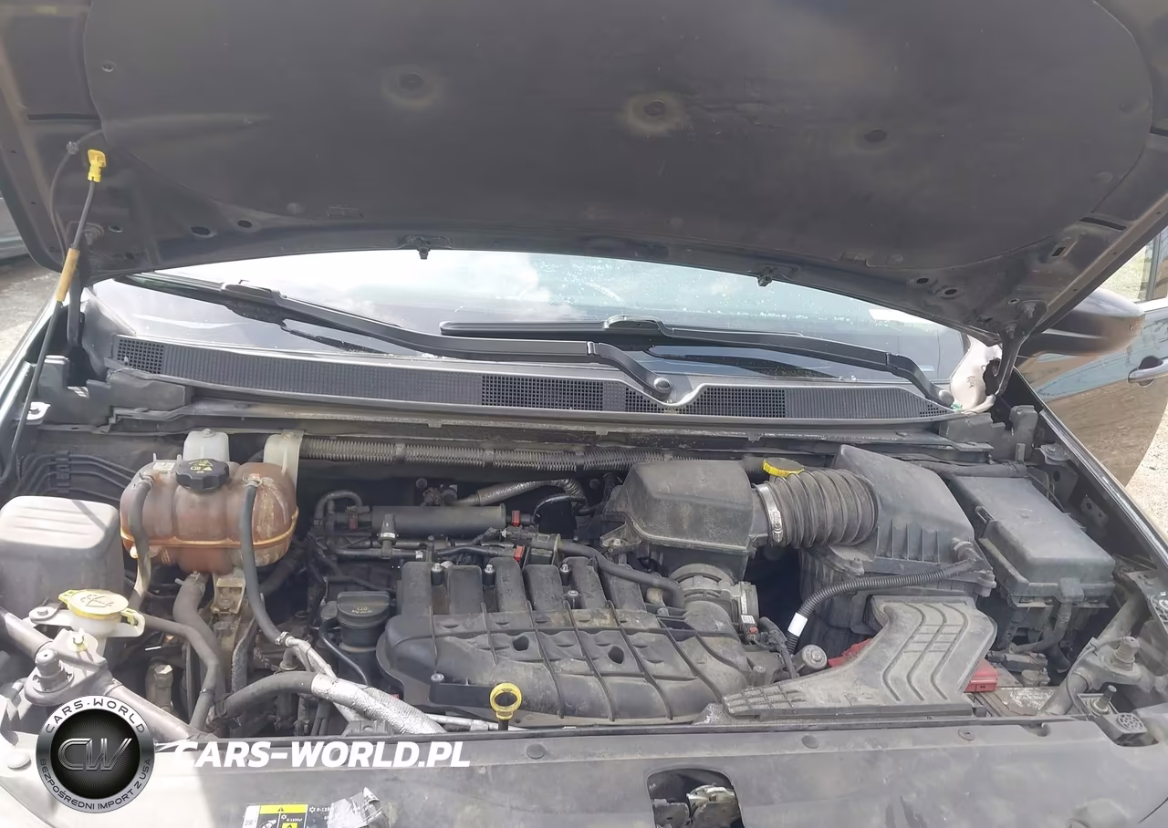 2019 Chrysler Pacifica Lx VIN:2C4RC1CG2KR627546 - 10