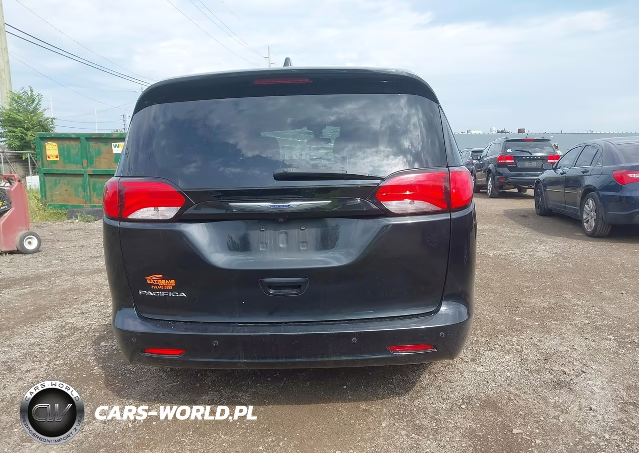 2019 Chrysler Pacifica Lx VIN:2C4RC1CG2KR627546 - 16