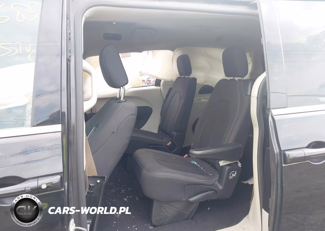 2019 Chrysler Pacifica Lx VIN:2C4RC1CG2KR627546 - 8