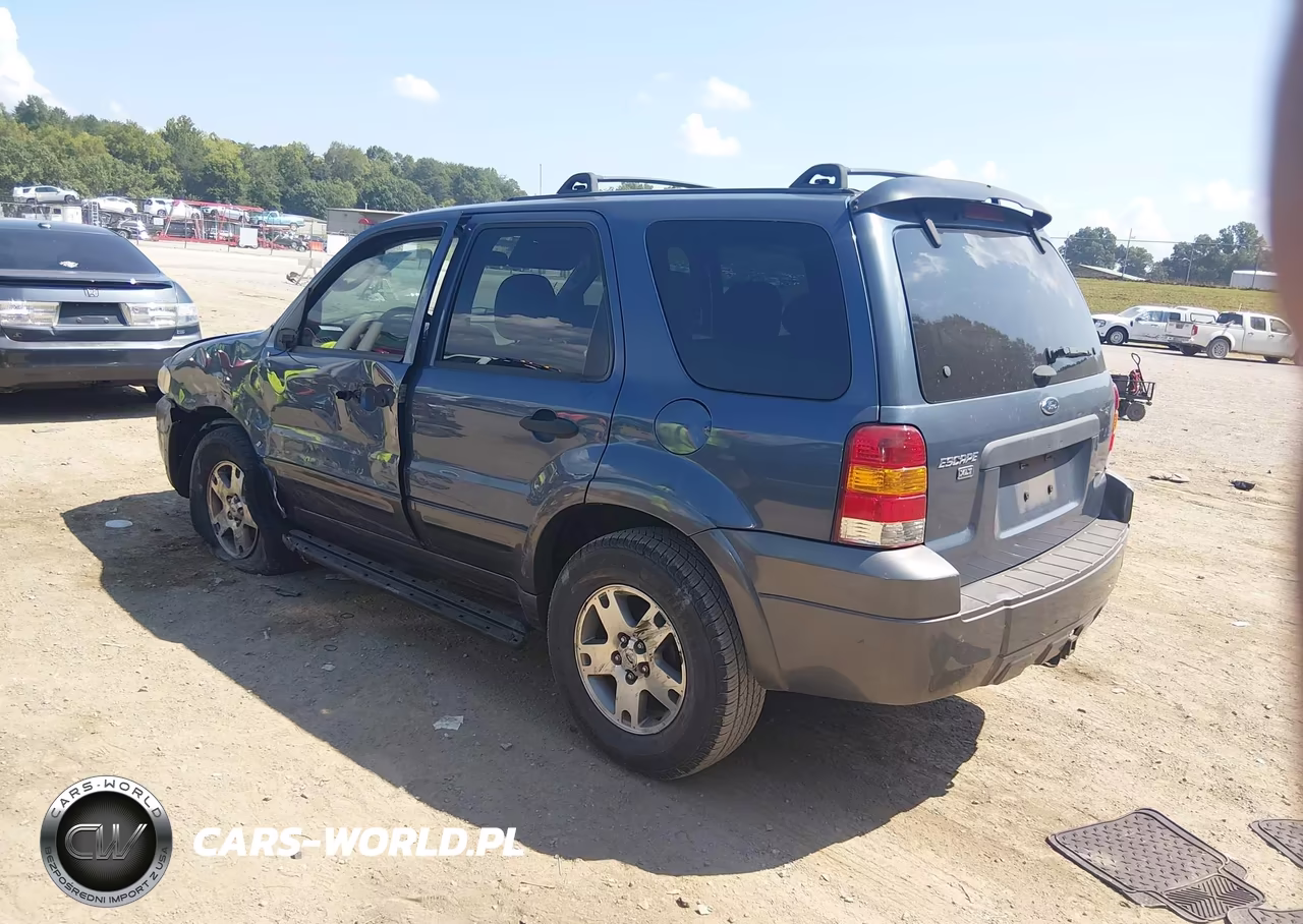 2005 Ford Escape Xlt VIN:1FMYU03115KA84008 - 3