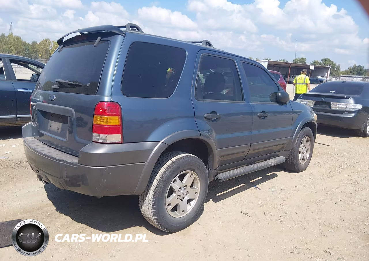2005 Ford Escape Xlt VIN:1FMYU03115KA84008 - 4