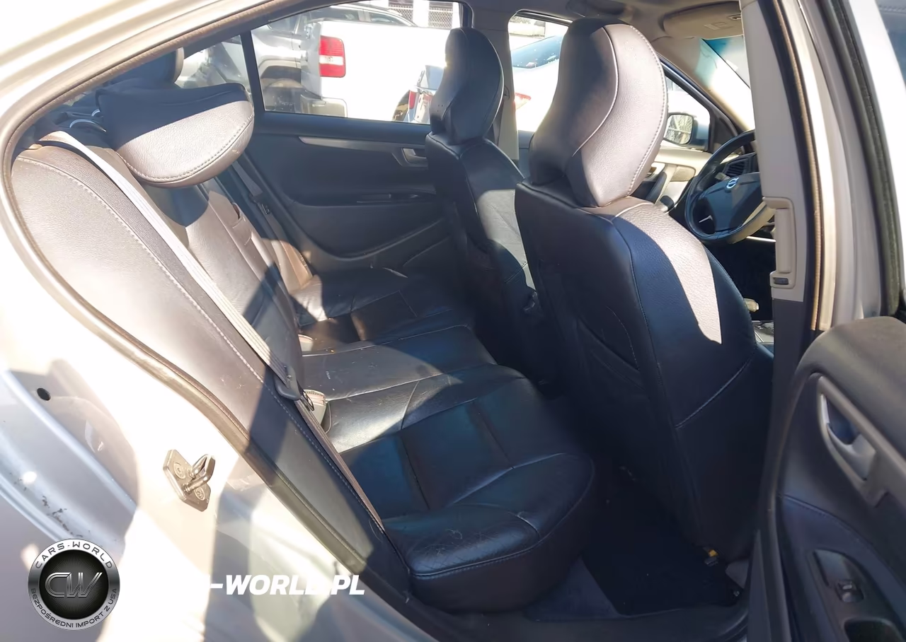 2004 Volvo S60 R VIN:YV1RH52Y442420347 - 8