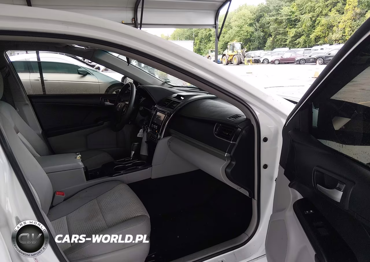 2012 Toyota Camry Le VIN:4T1BF1FK9CU550568 - 5