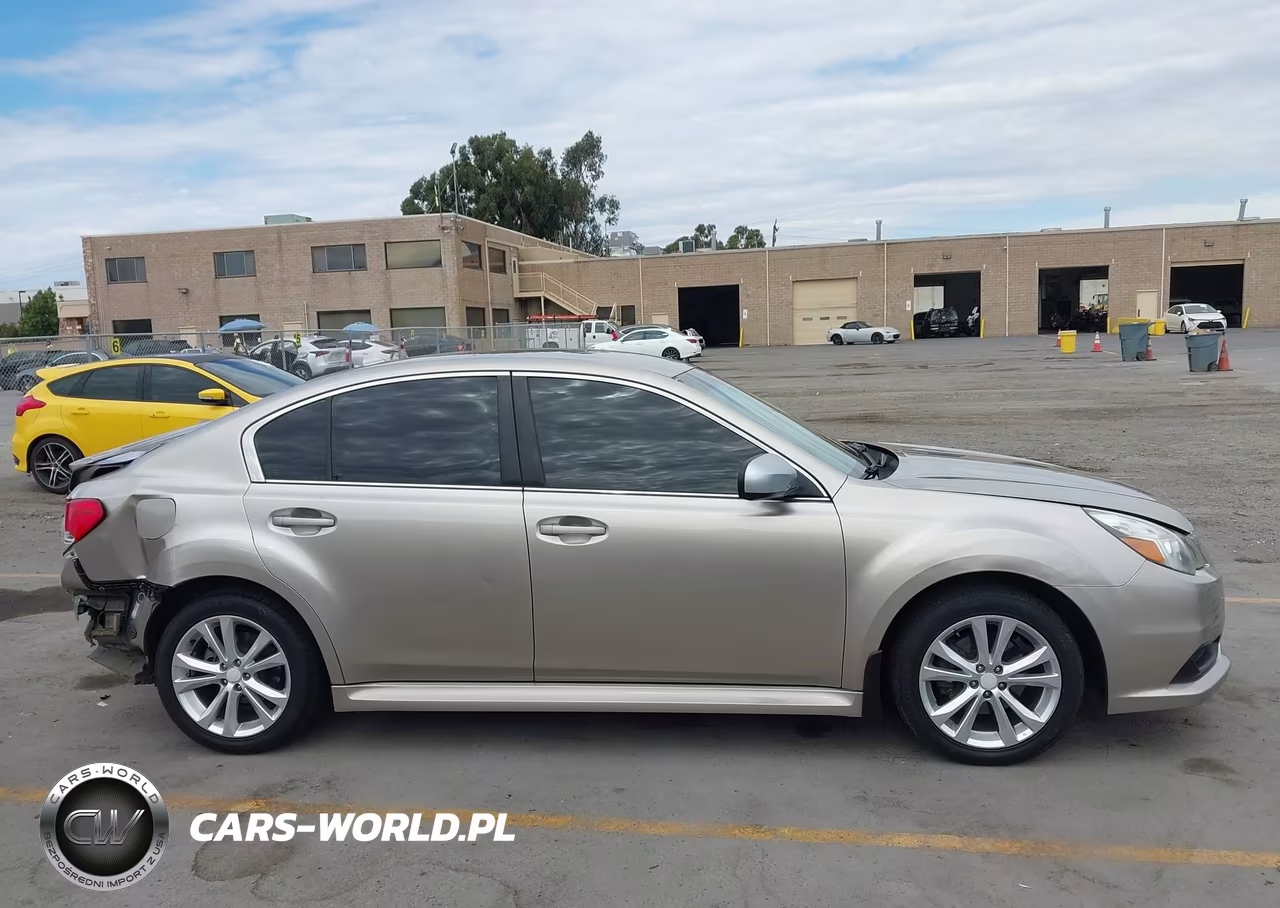 2014 Subaru Legacy 2.5I Premium VIN:4S3BMBC69E3036574 - 13