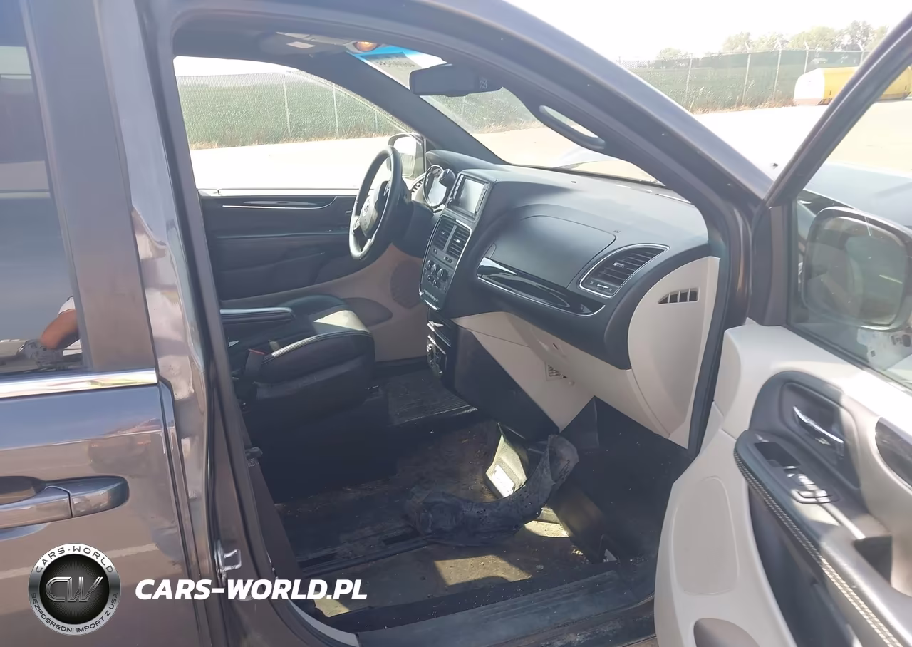 2017 Dodge Grand Caravan Sxt VIN:2C4RDGCG4HR806938 - 5