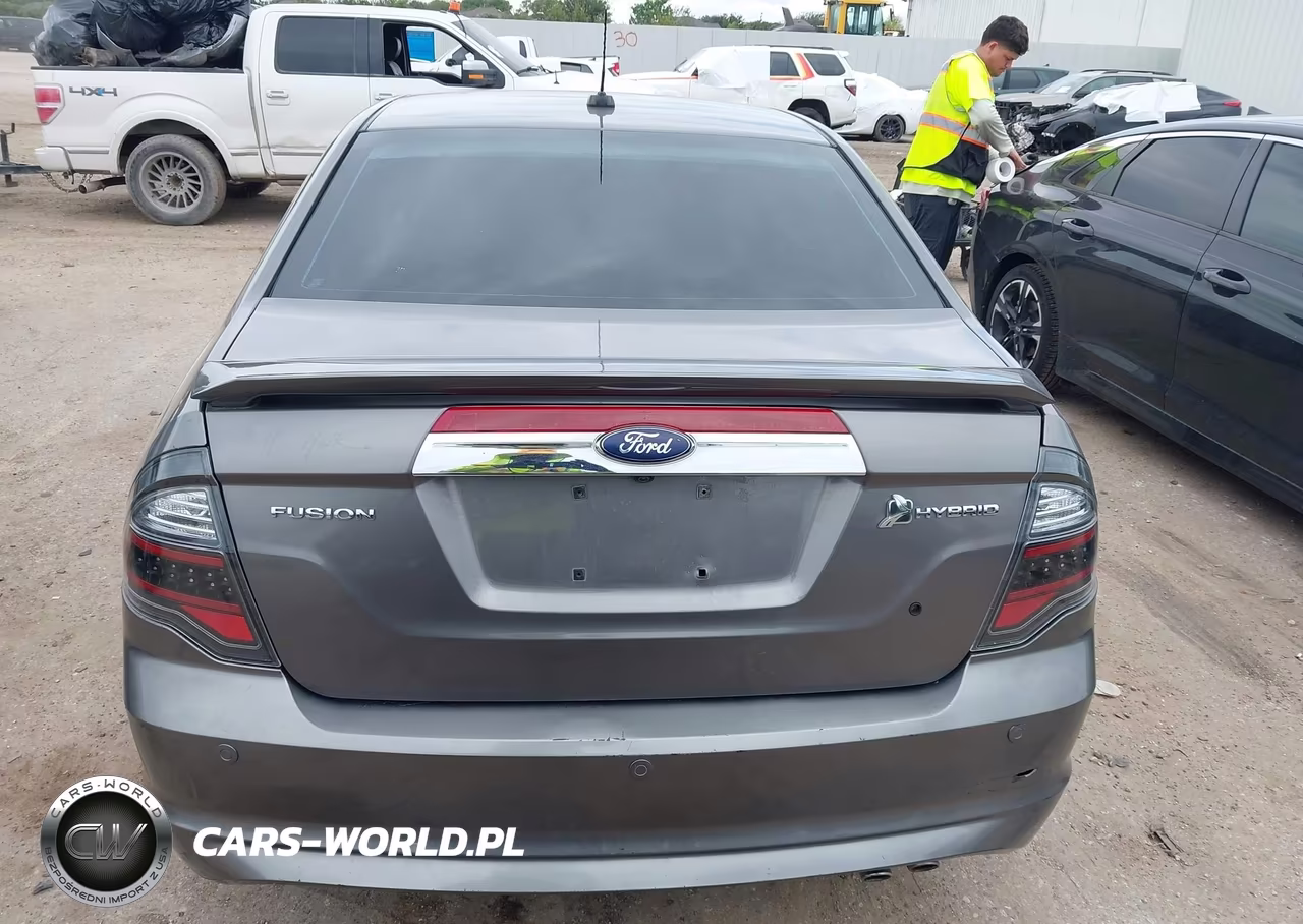 2010 Ford Fusion Hybrid VIN:3FADP0L35AR112545 - 16