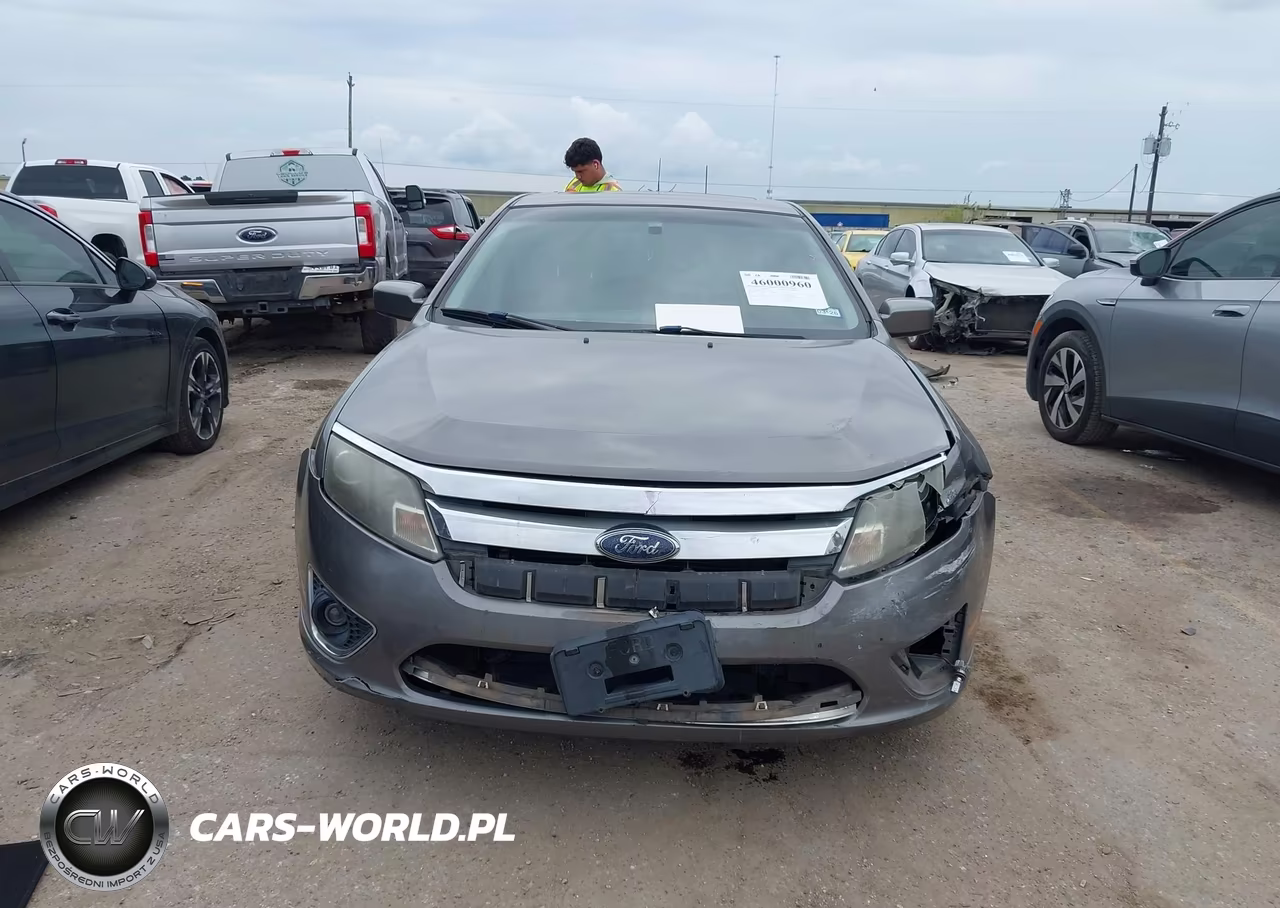 2010 Ford Fusion Hybrid VIN:3FADP0L35AR112545 - 6