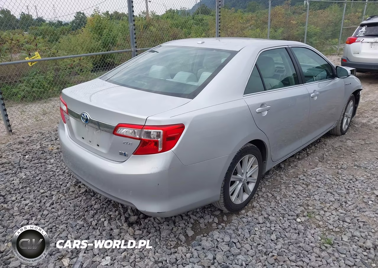 2012 Toyota Camry Hybrid Xle VIN:4T1BD1FK2CU062455 - 4